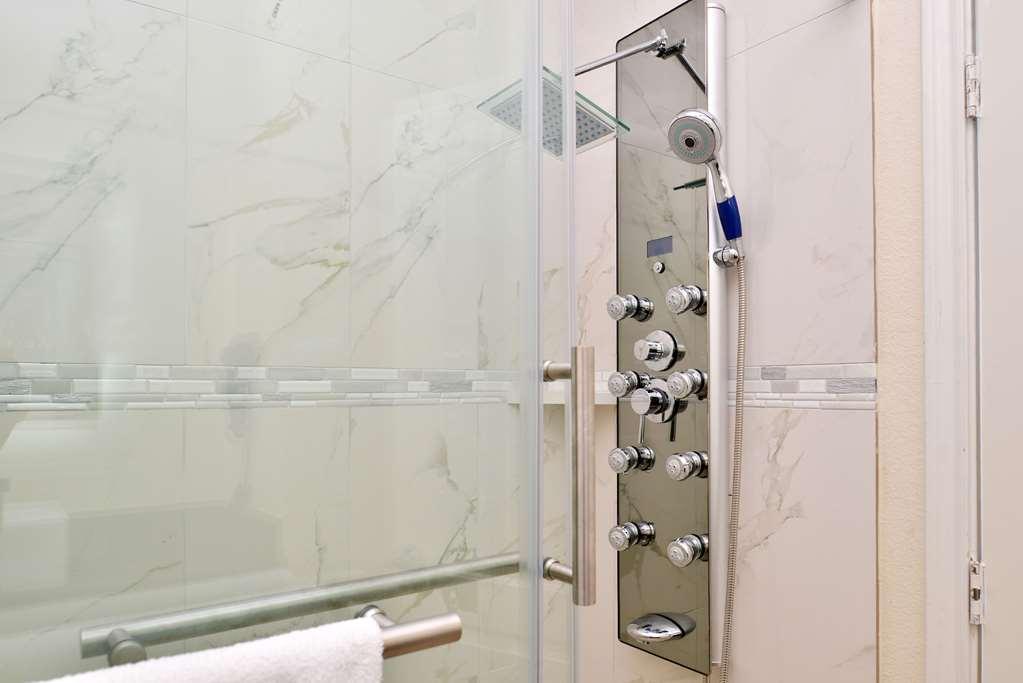 Americas Best Value Inn & Suites Spring / N. Houston Exteriör bild