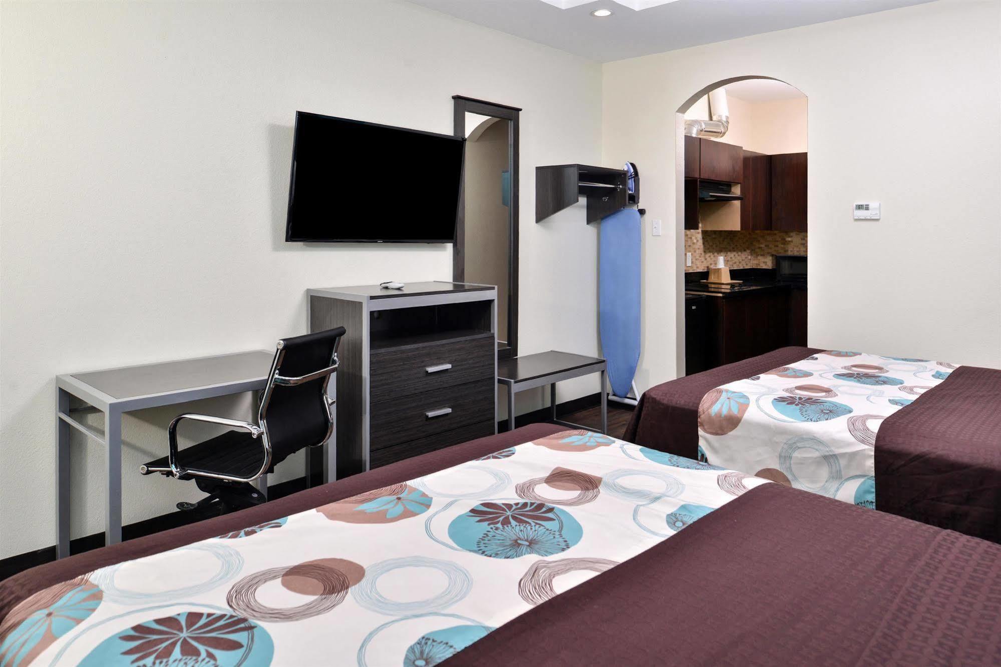 Americas Best Value Inn & Suites Spring / N. Houston Exteriör bild