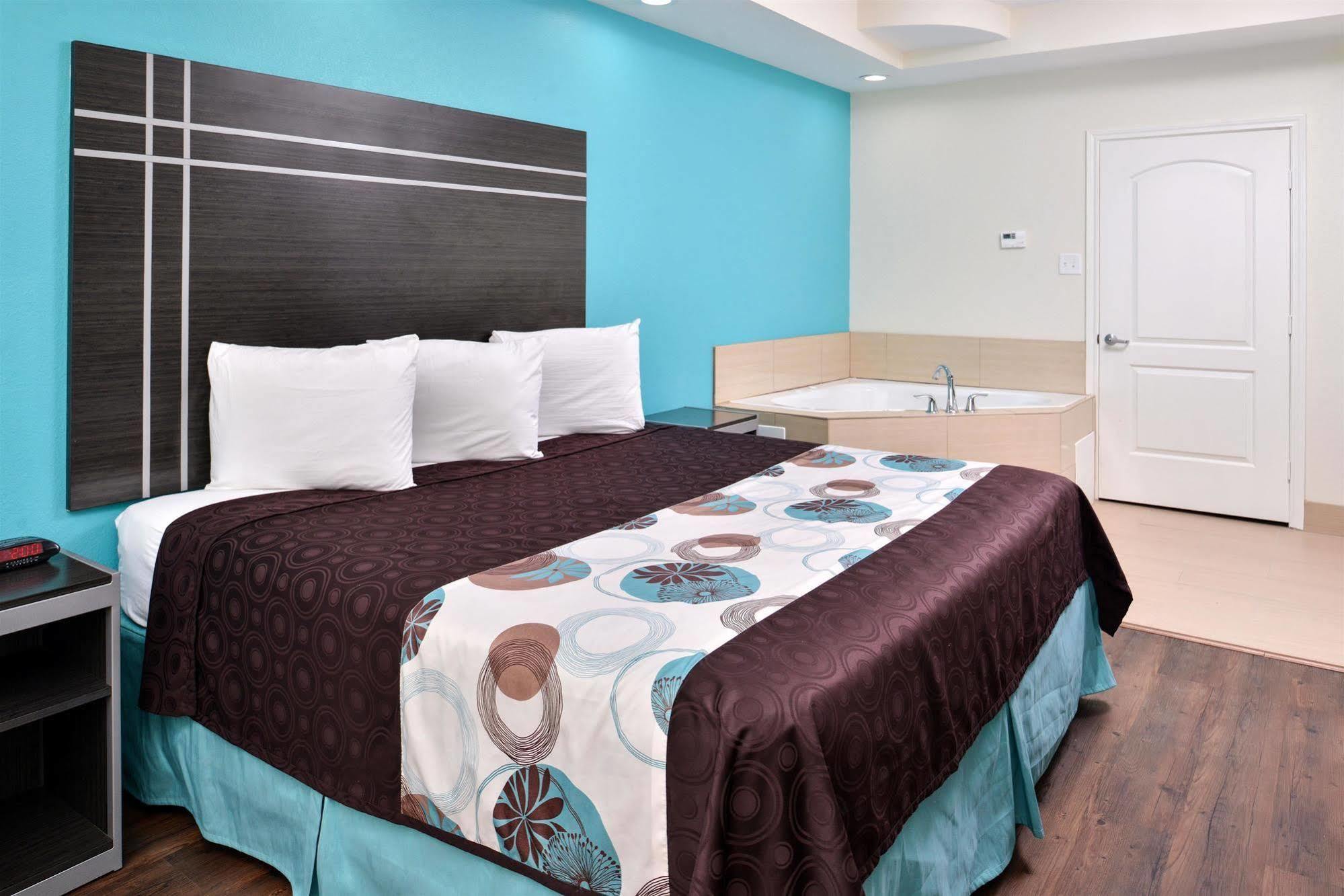 Americas Best Value Inn & Suites Spring / N. Houston Exteriör bild