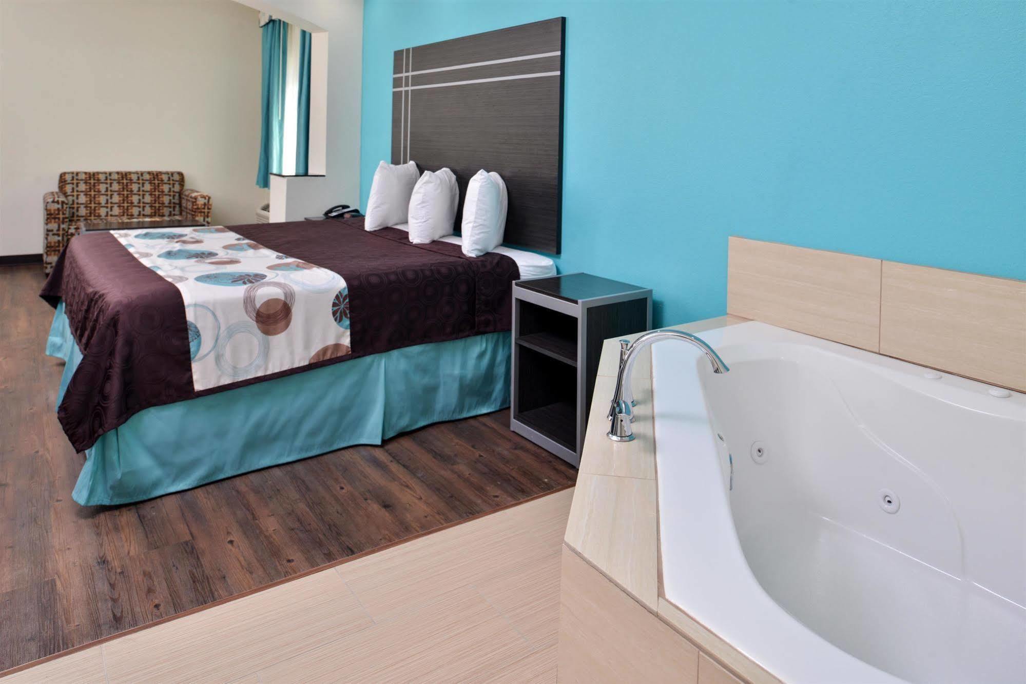Americas Best Value Inn & Suites Spring / N. Houston Exteriör bild
