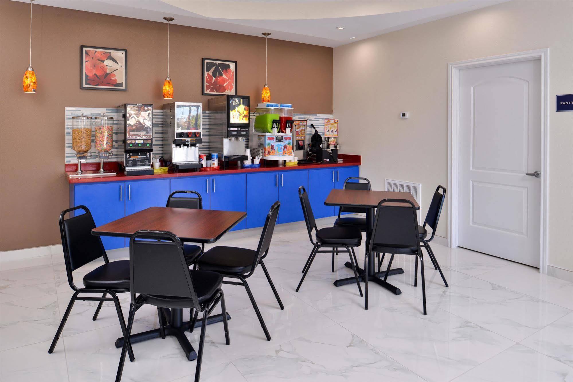 Americas Best Value Inn & Suites Spring / N. Houston Exteriör bild